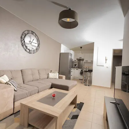 Apartment M5 4p Proche Parc